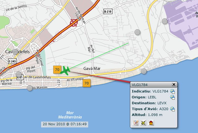 Enlairament d'un avi per la pista principal de l'aeroport de Barcelona-El Prat provocant 70 dB de mitjana als sonmetres de Gav Mar (Dissabte, 20 setembre 2010, 7:16h del mat)